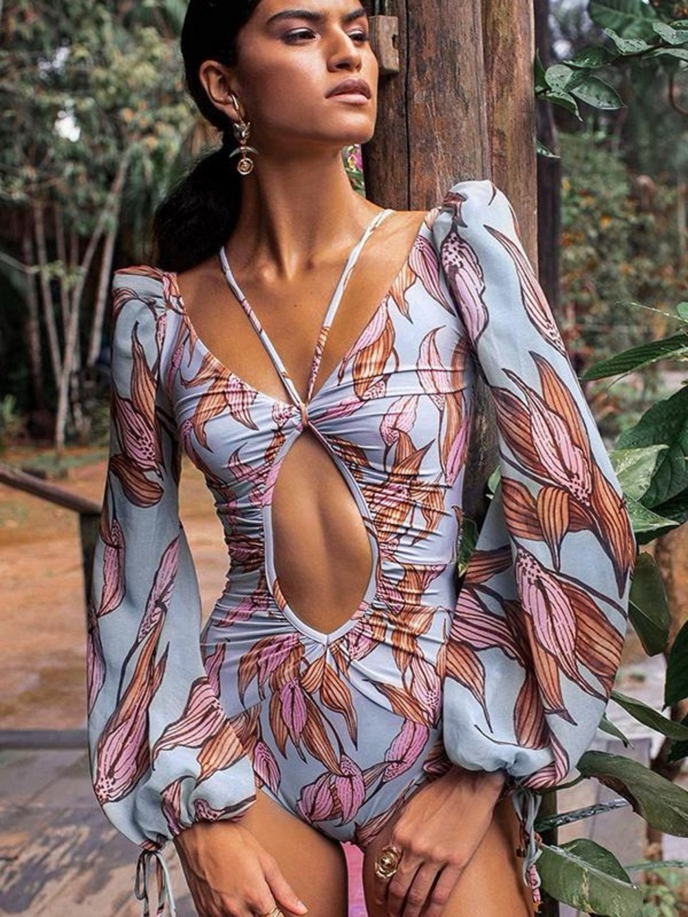 Leaf Print Keyhole One-Piece Swimsuit in Pink & Light Blue / Bodysuit Top